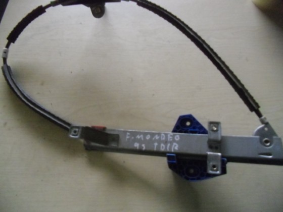 Elevador Vidro Tras Direito Manual Ford Mondeo 1995 ev344